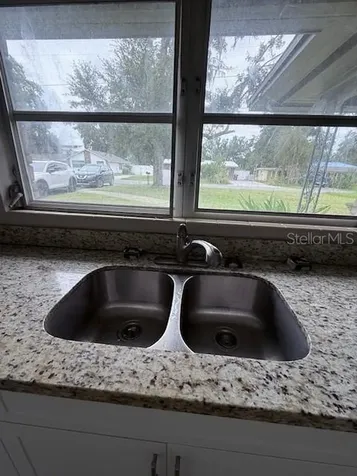 1406 Oakdale Street Plant City FL 33563