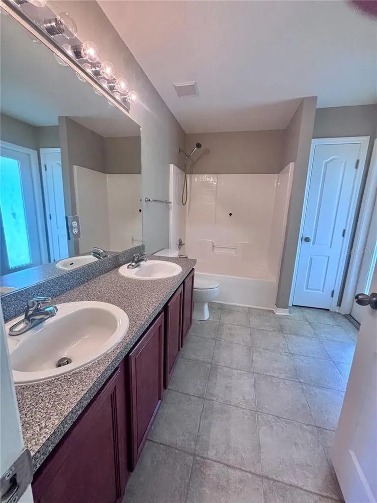 334 Lake Drive Ocala FL 34472