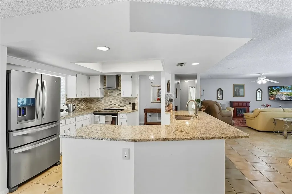 12550 SW 16th Avenue Ocala FL 34473