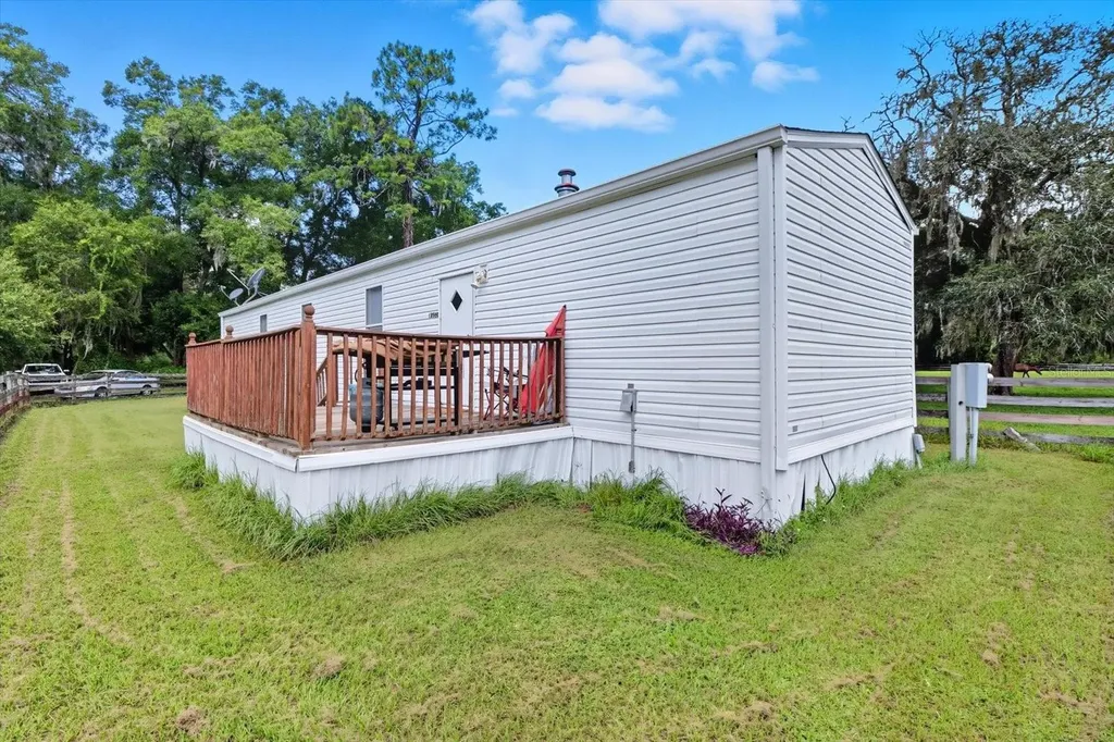 12550 SW 16th Avenue Ocala FL 34473