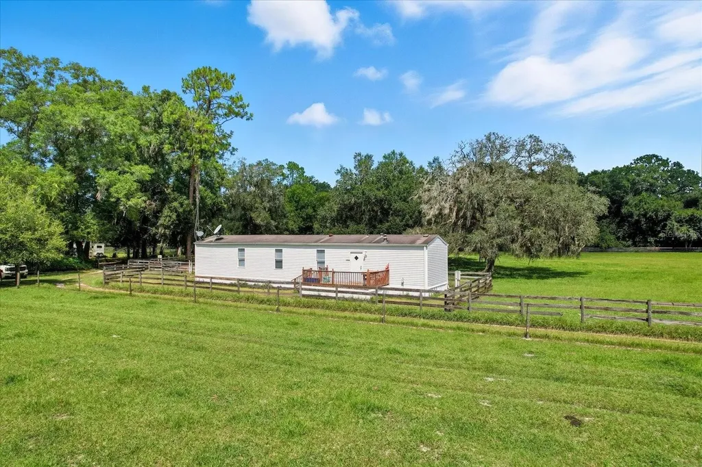12550 SW 16th Avenue Ocala FL 34473