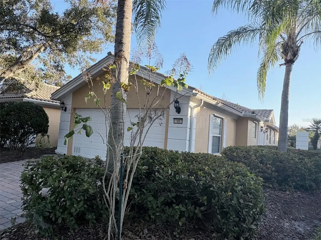 11887 Delfina Lane Orlando FL 32827