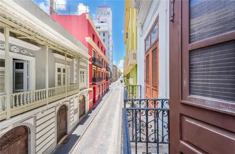 251/253 Tetuan Street San Juan PR 00901