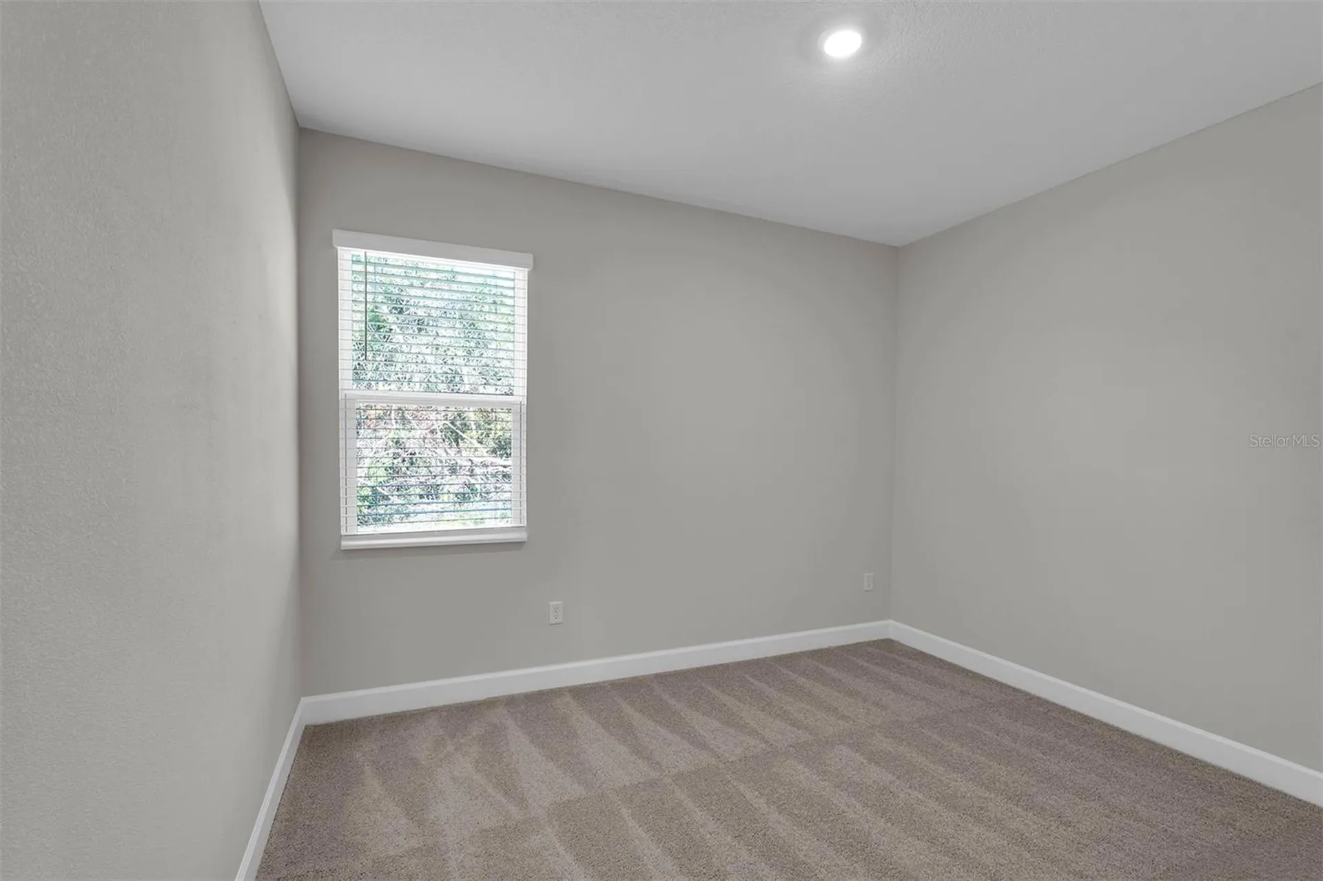 14 Fifer Lane Palm Coast FL 32137