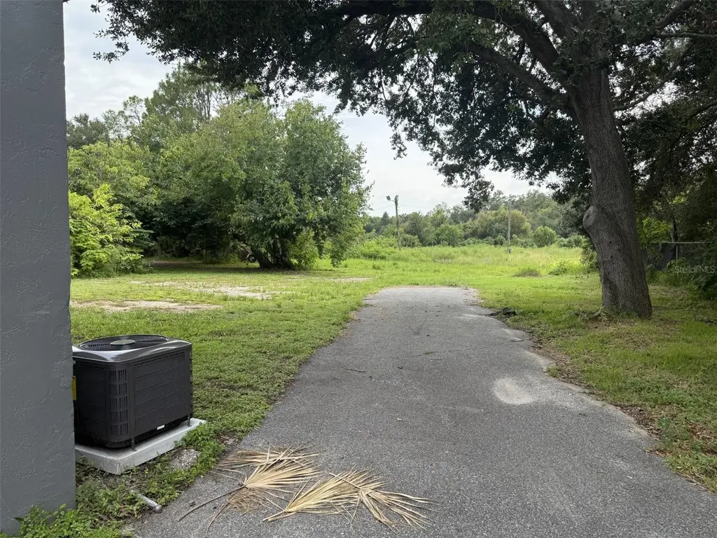 2115 Citrus Boulevard Leesburg FL 34748