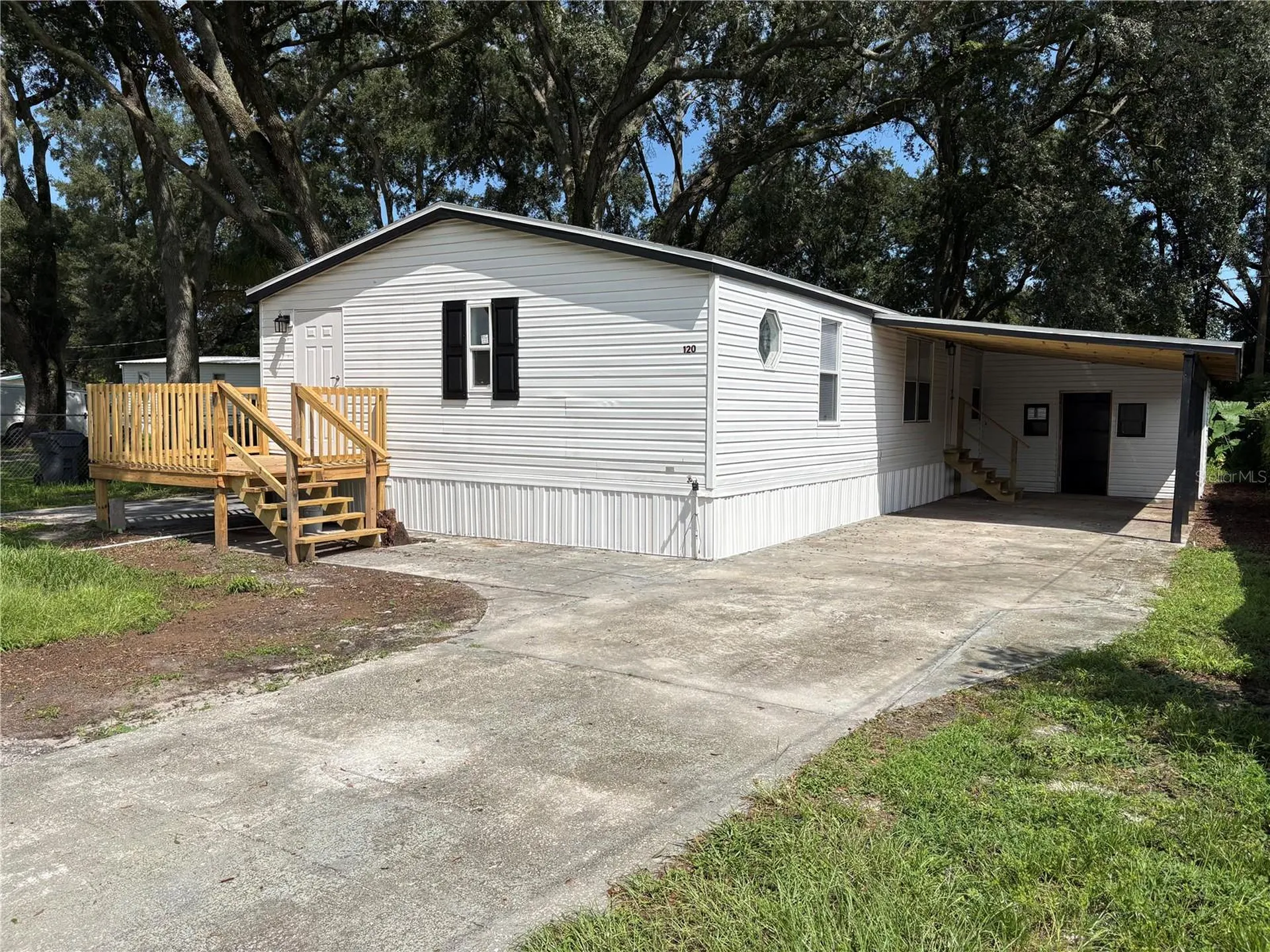 120 Clearwater Court Polk City FL 33868
