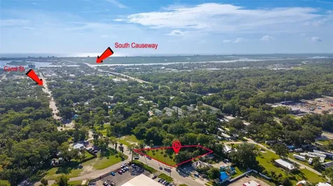 1104 Canal Street New Smyrna Beach FL 32168