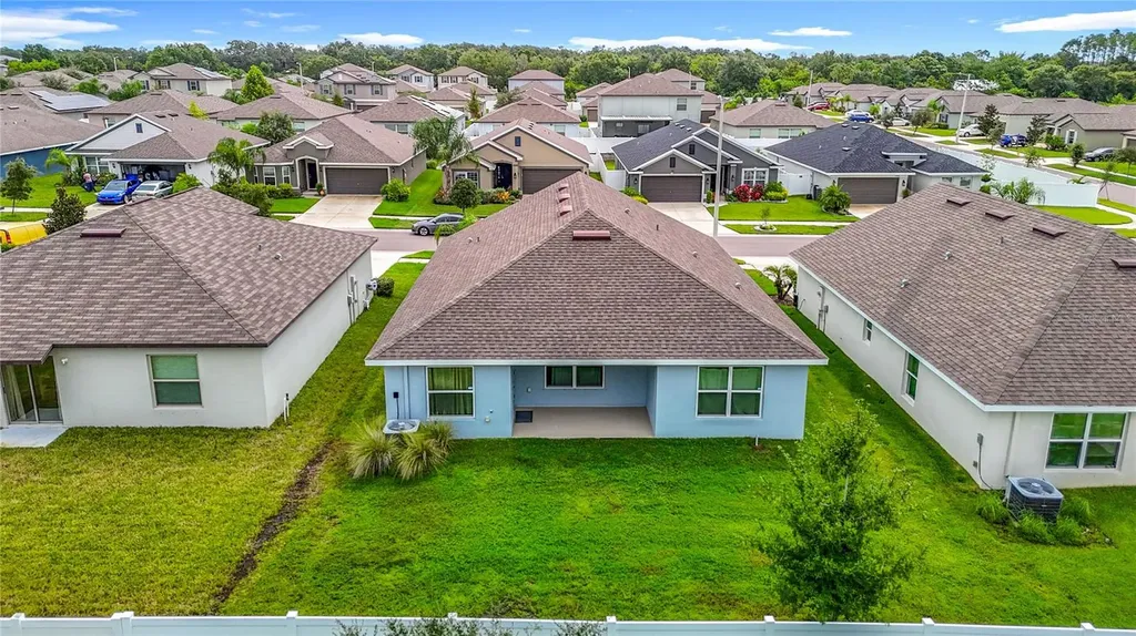 14917 Tropical Violet Way Wimauma FL 33598