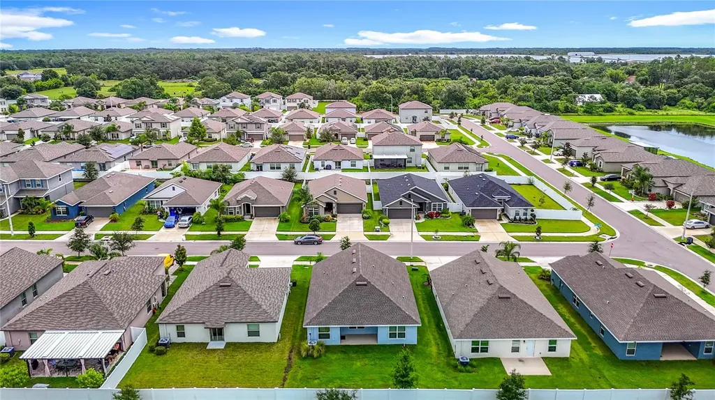 14917 Tropical Violet Way Wimauma FL 33598