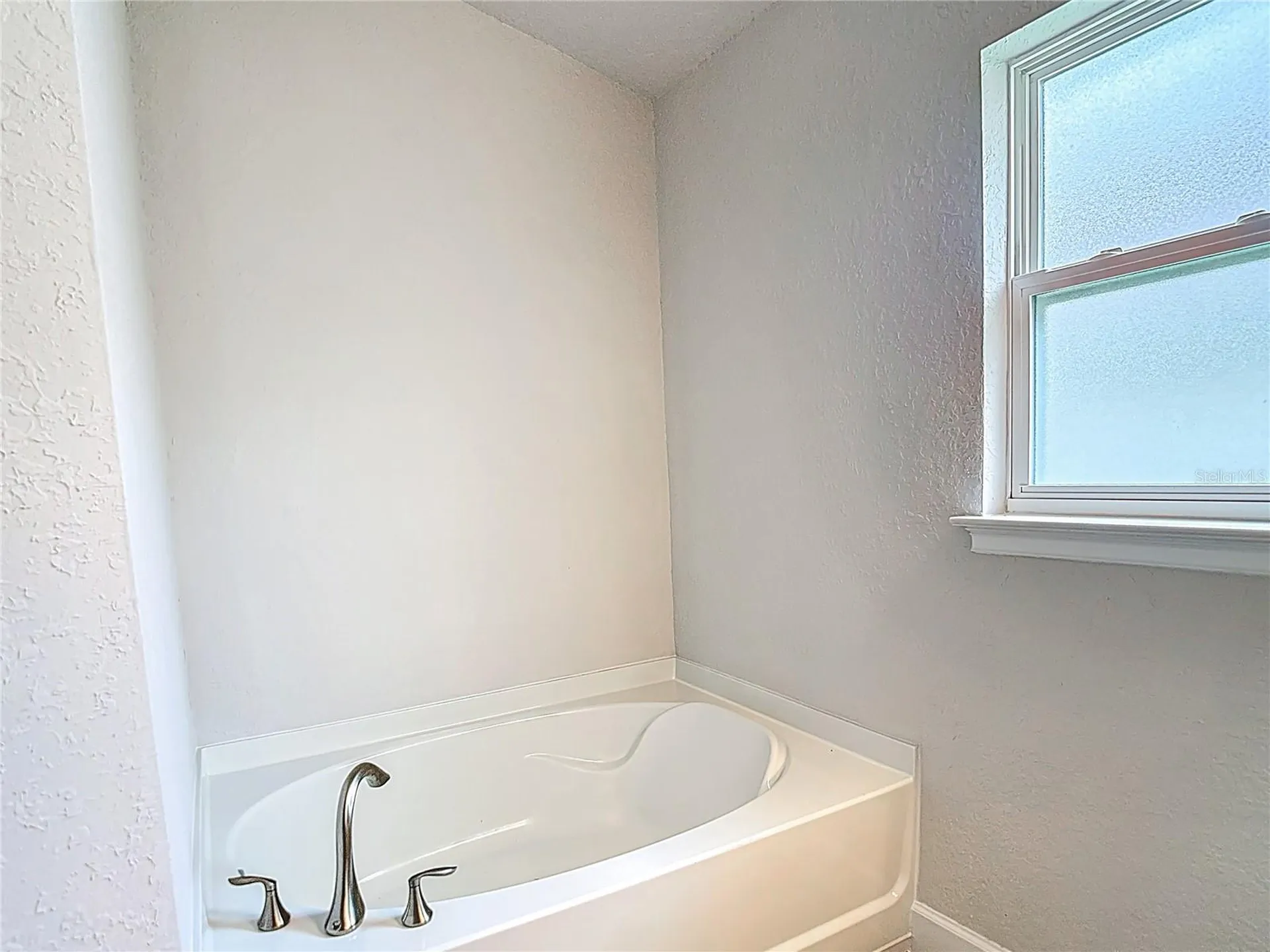 14917 Tropical Violet Way Wimauma FL 33598