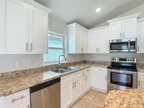 14917 Tropical Violet Way Wimauma FL 33598