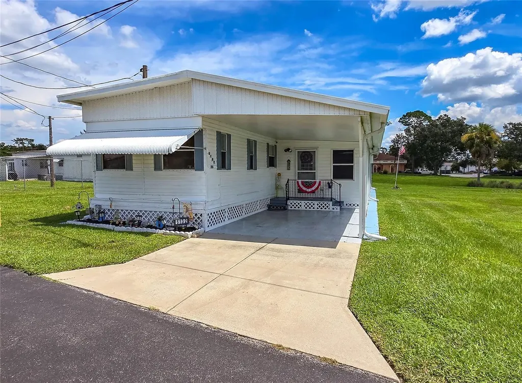 6132 Harriet Street Zephyrhills FL 33542