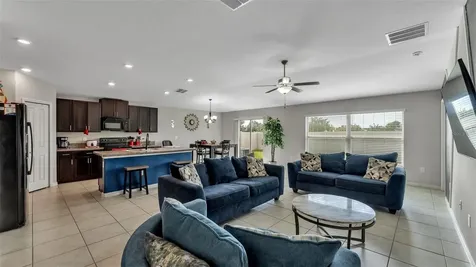 5727 Keaton Springs Drive Lakeland FL 33811