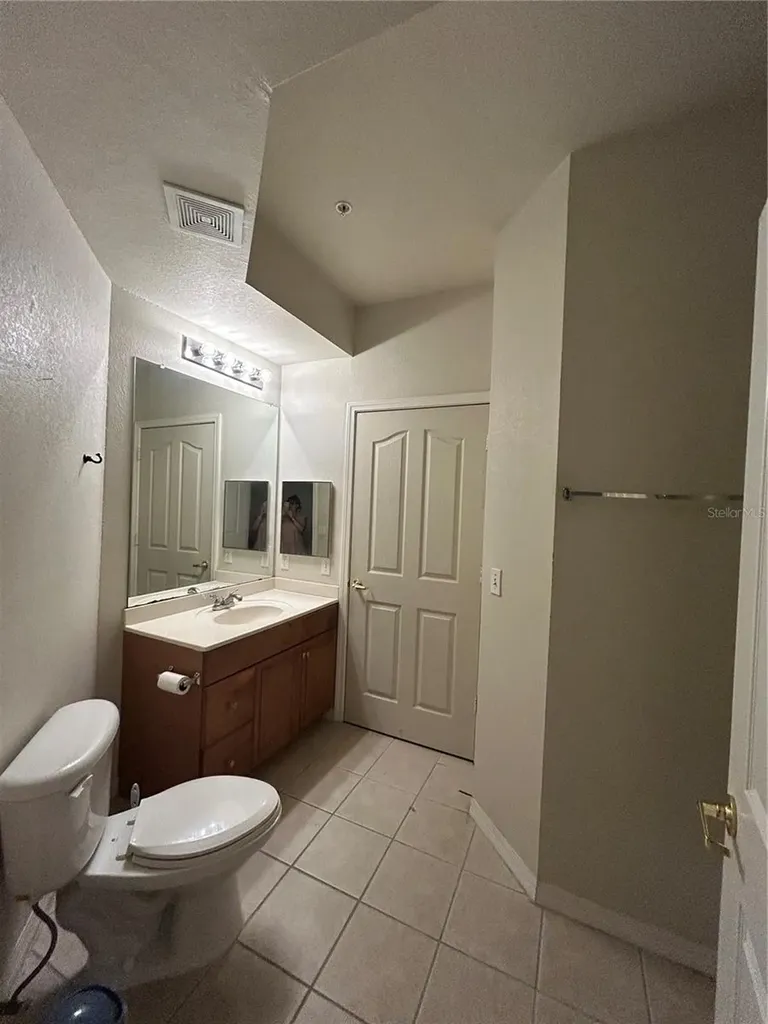 2253 NW 16th Terrace Gainesville FL 32605