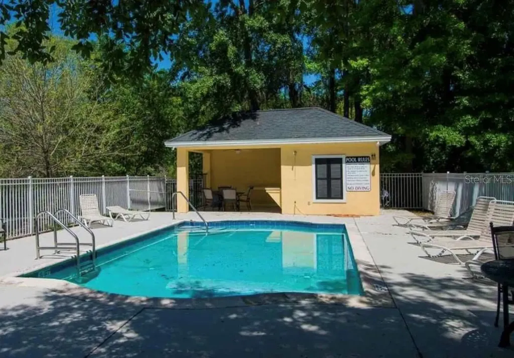2253 NW 16th Terrace Gainesville FL 32605