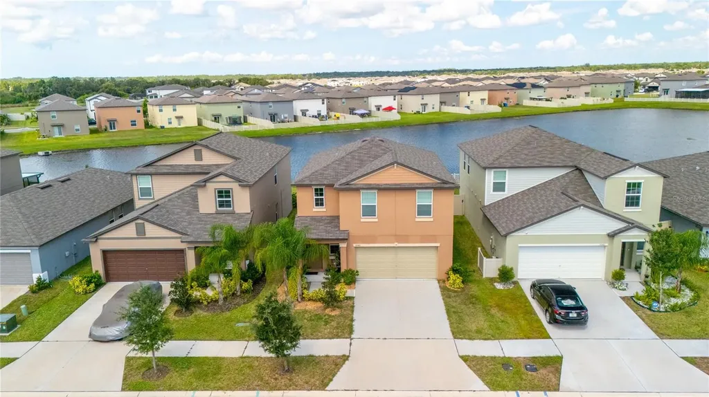 5545 Blue Azure Drive Wimauma FL 33598