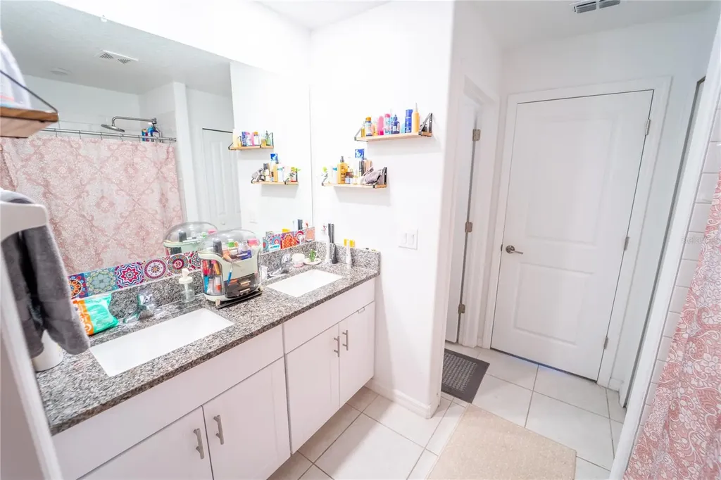 5545 Blue Azure Drive Wimauma FL 33598
