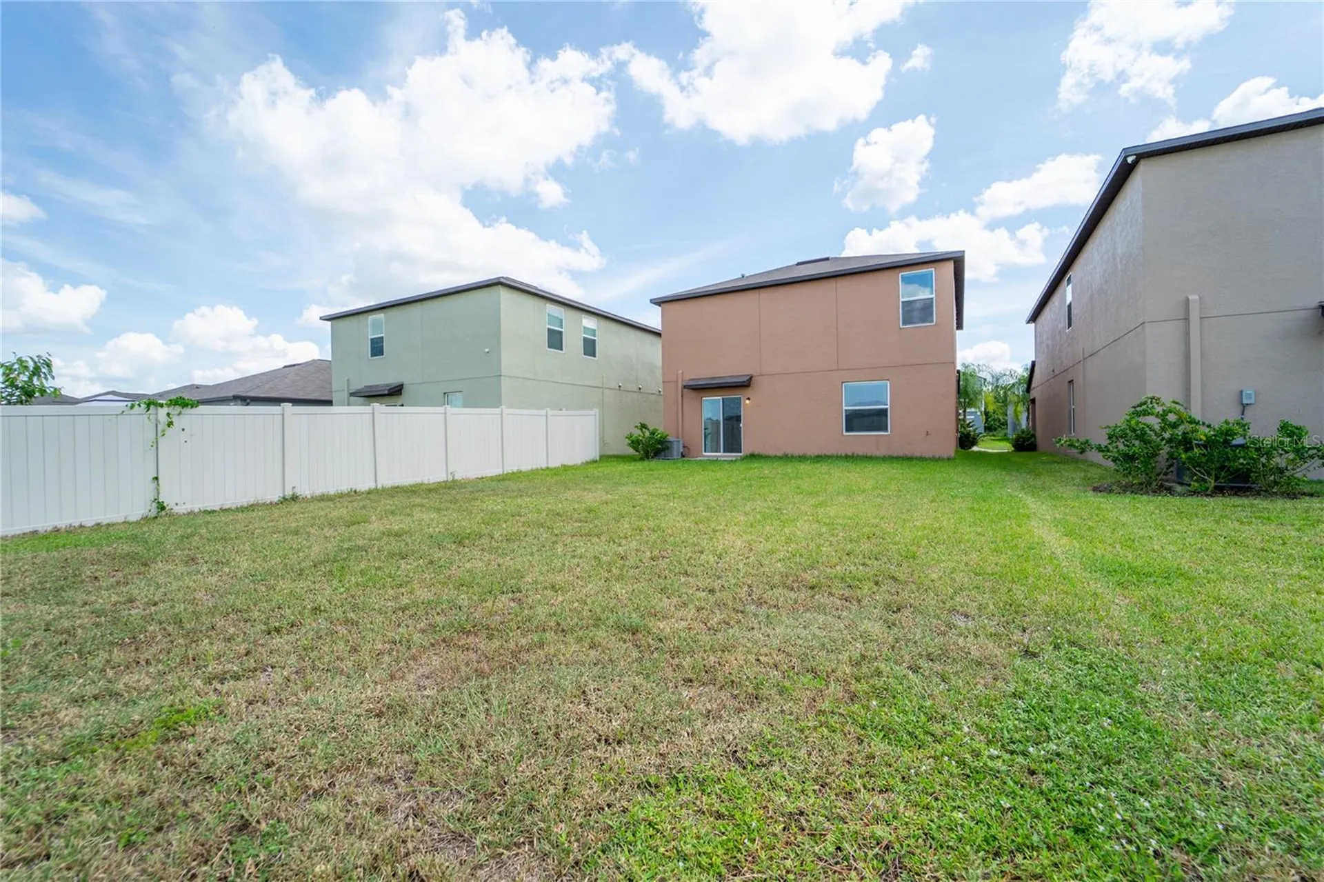 5545 Blue Azure Drive Wimauma FL 33598