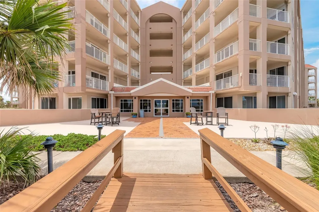 104 Surfview Drive Palm Coast FL 32137