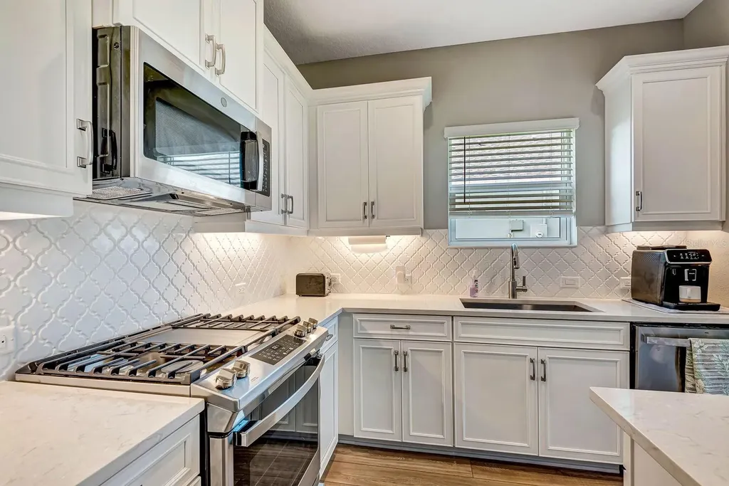 4842 Willow Bend Avenue Parrish FL 34219
