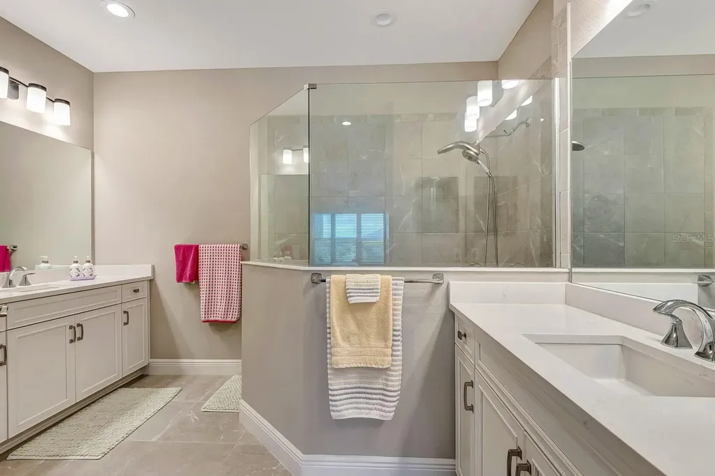 4842 Willow Bend Avenue Parrish FL 34219
