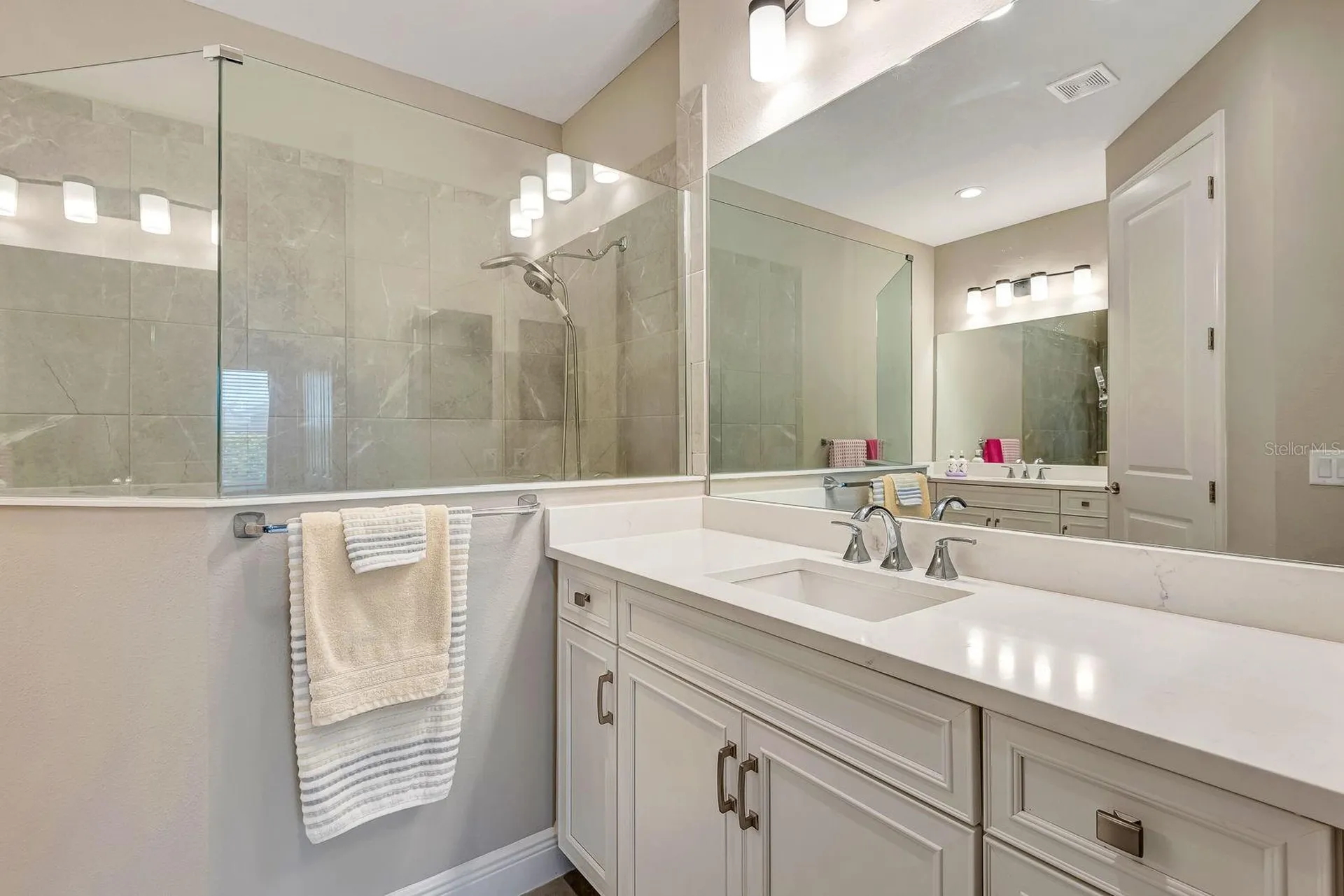 4842 Willow Bend Avenue Parrish FL 34219