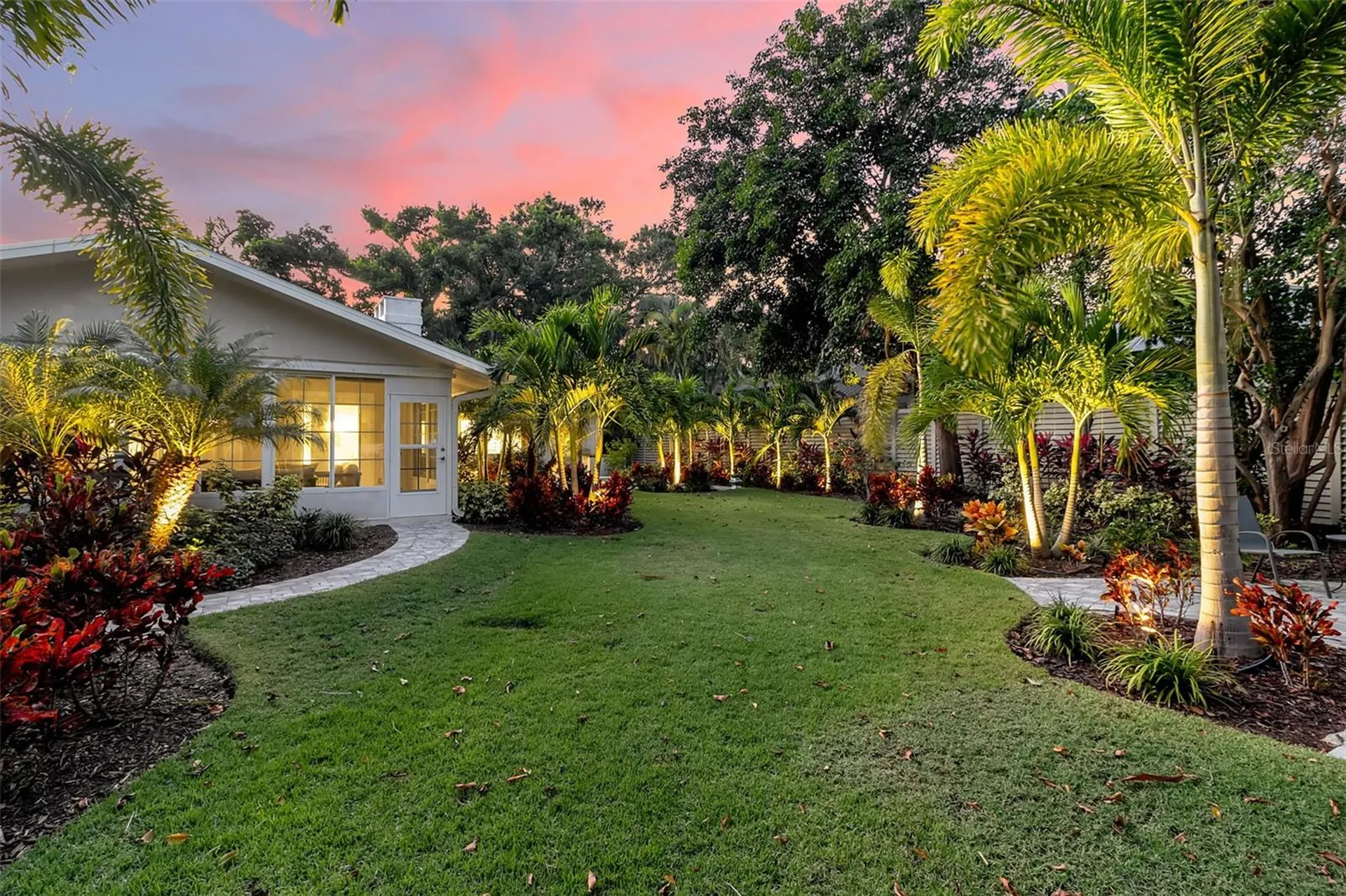 1621 Pine Bay Drive Sarasota FL 34231