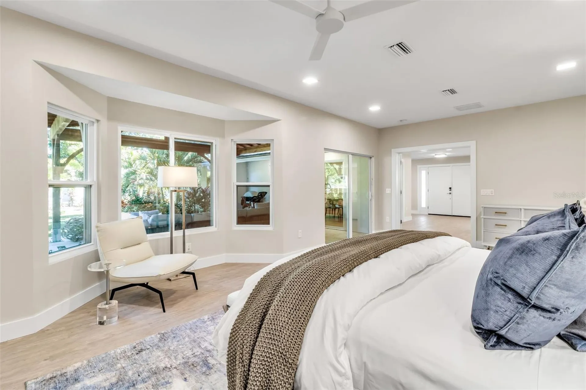 1621 Pine Bay Drive Sarasota FL 34231