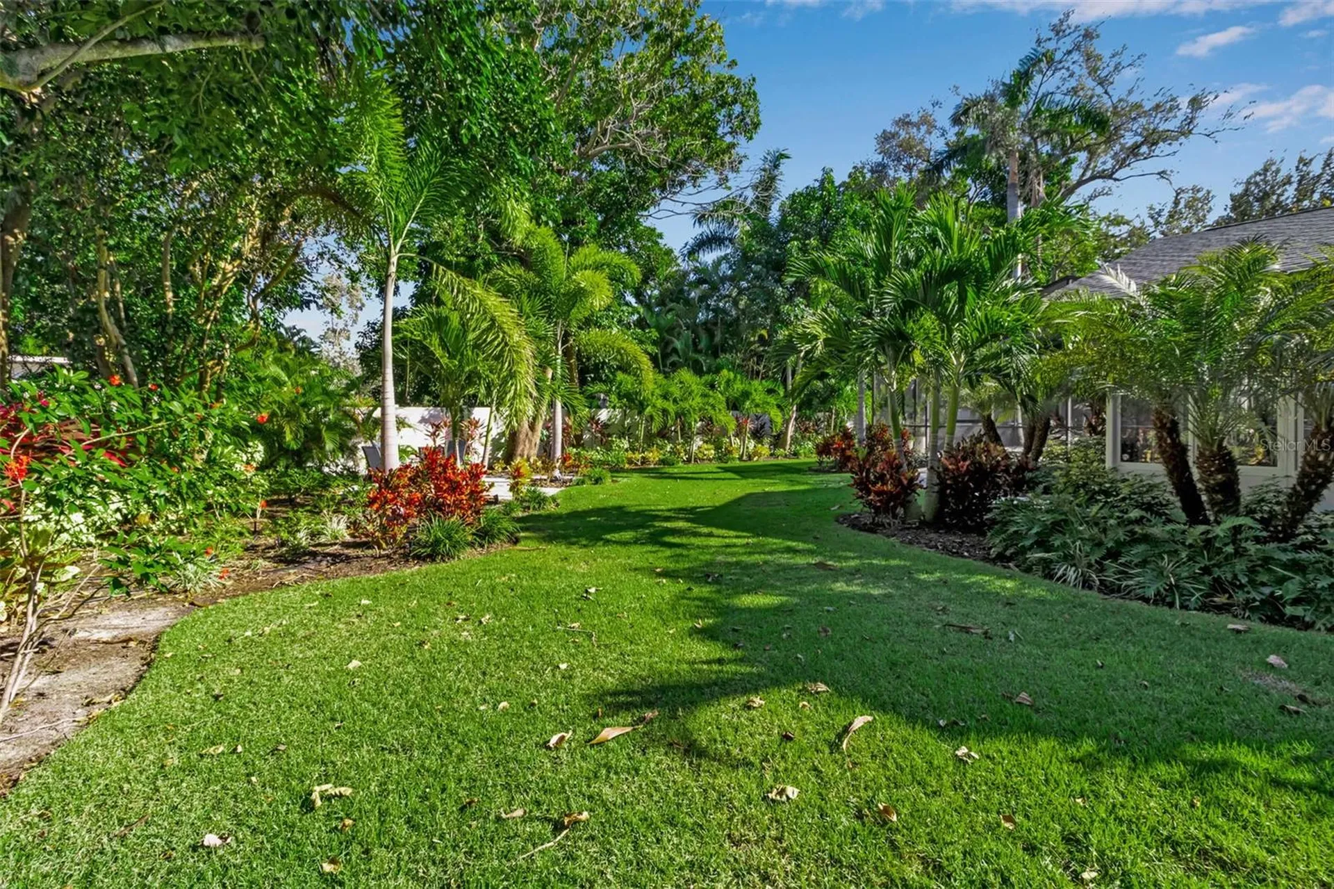 1621 Pine Bay Drive Sarasota FL 34231