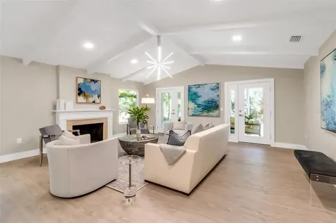1621 Pine Bay Drive Sarasota FL 34231