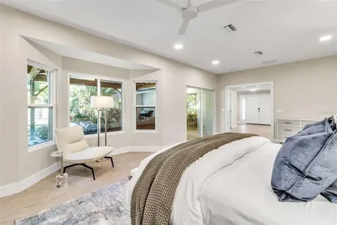 1621 Pine Bay Drive Sarasota FL 34231