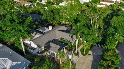 1621 Pine Bay Drive Sarasota FL 34231