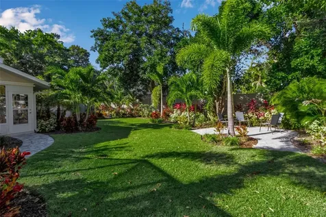1621 Pine Bay Drive Sarasota FL 34231
