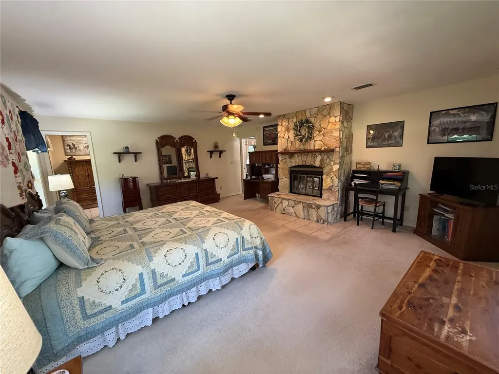 9901 SW 67th Terrace Ocala FL 34476