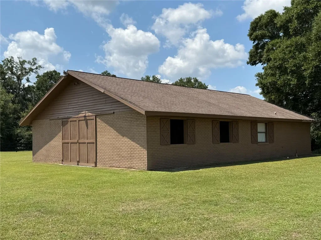 9901 SW 67th Terrace Ocala FL 34476