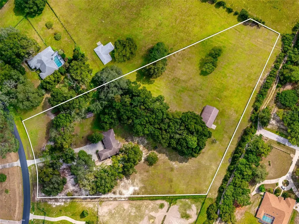 9901 SW 67th Terrace Ocala FL 34476