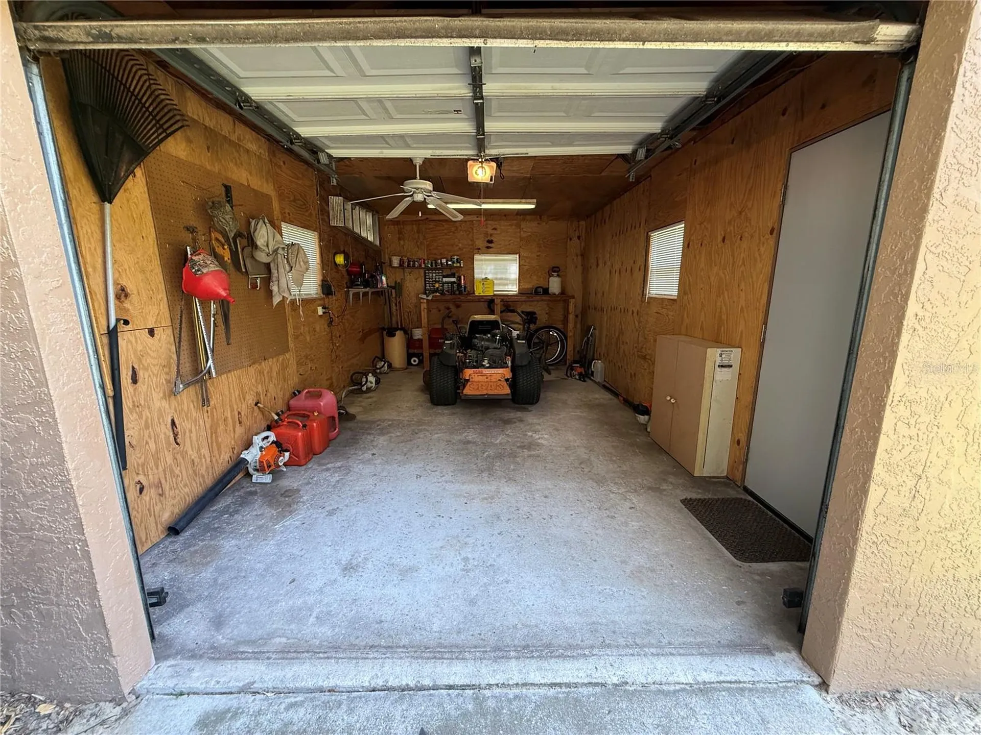 9901 SW 67th Terrace Ocala FL 34476