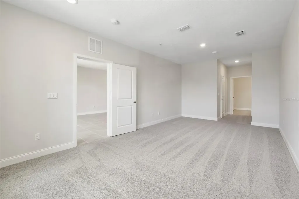 7545 Laureate Boulevard Orlando FL 32827
