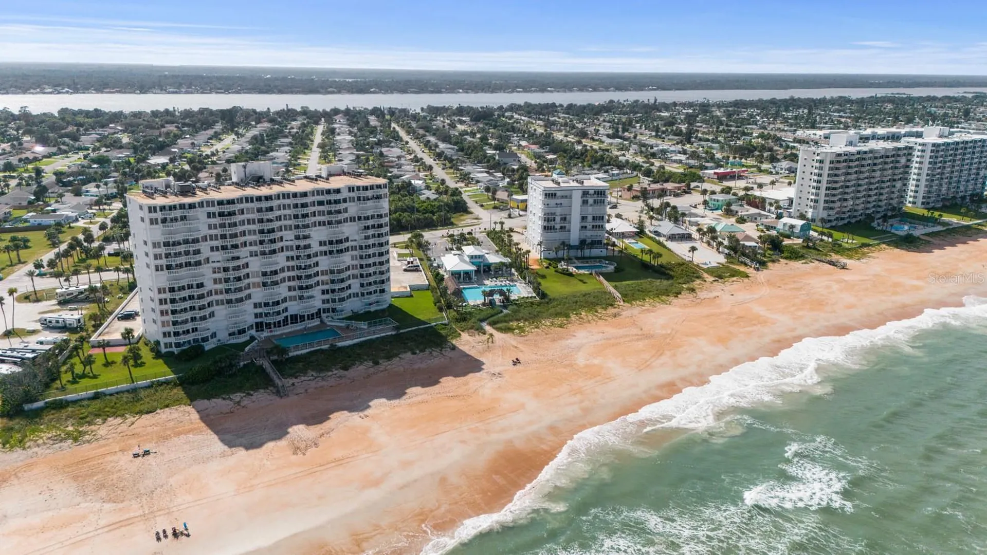 553 Hang Loose Way Daytona Beach FL 32124