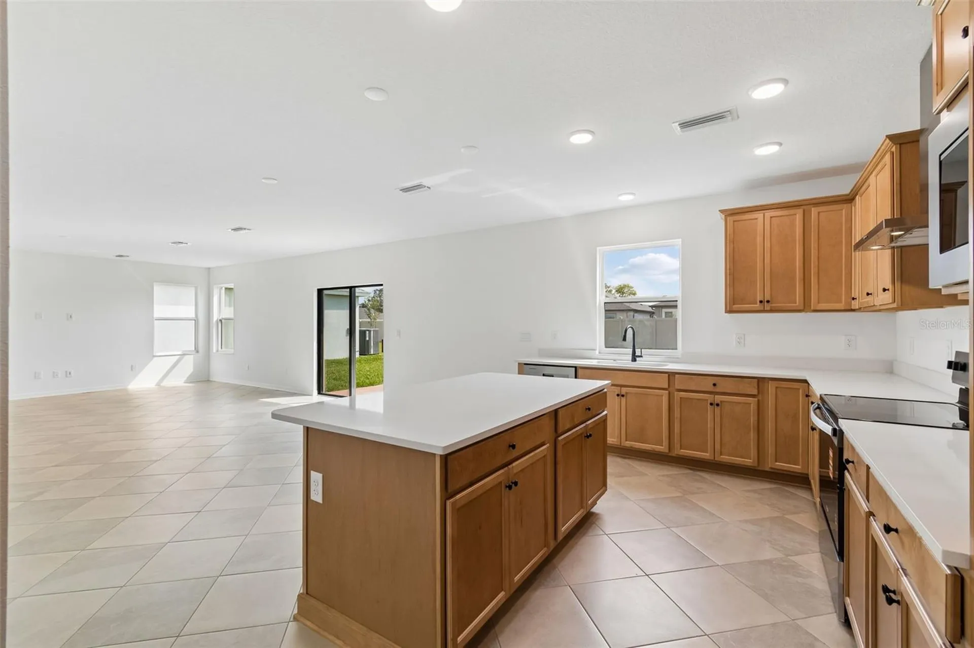372 Hillshire Place Spring Hill FL 34609