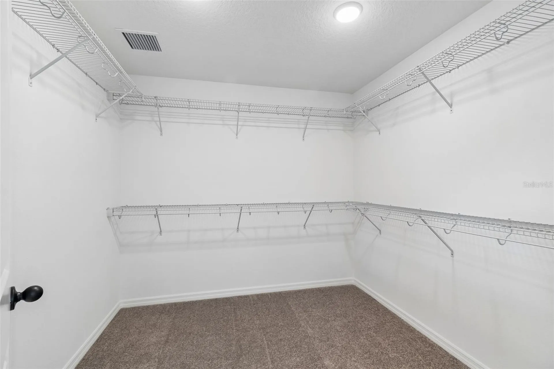 372 Hillshire Place Spring Hill FL 34609