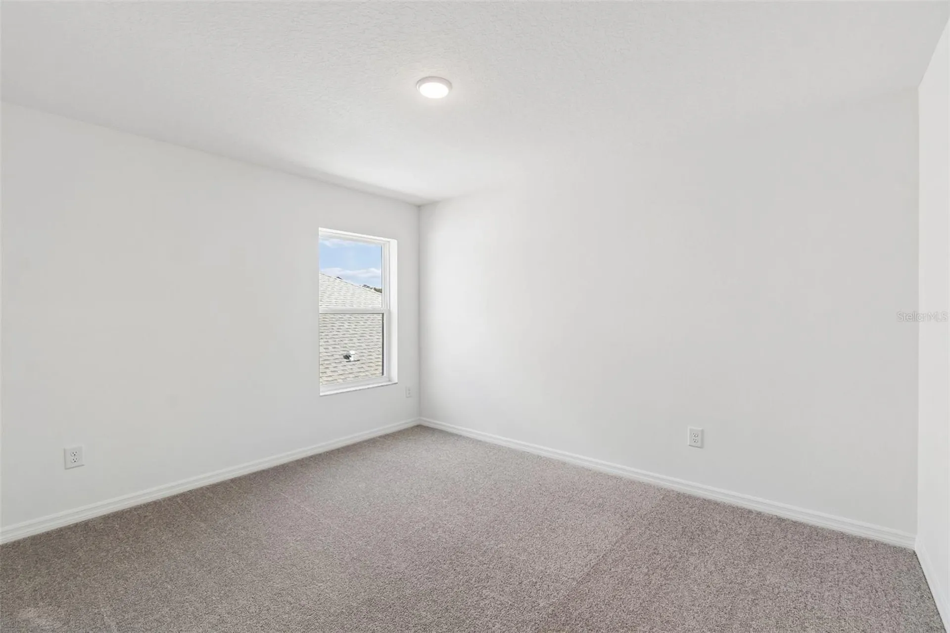 372 Hillshire Place Spring Hill FL 34609