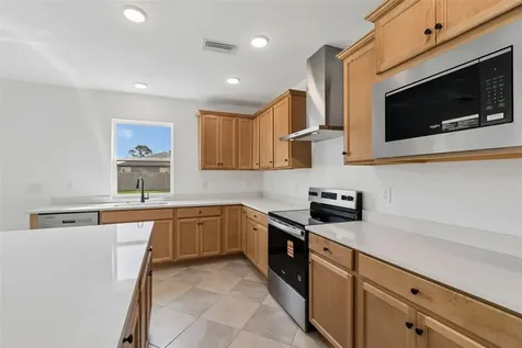 372 Hillshire Place Spring Hill FL 34609