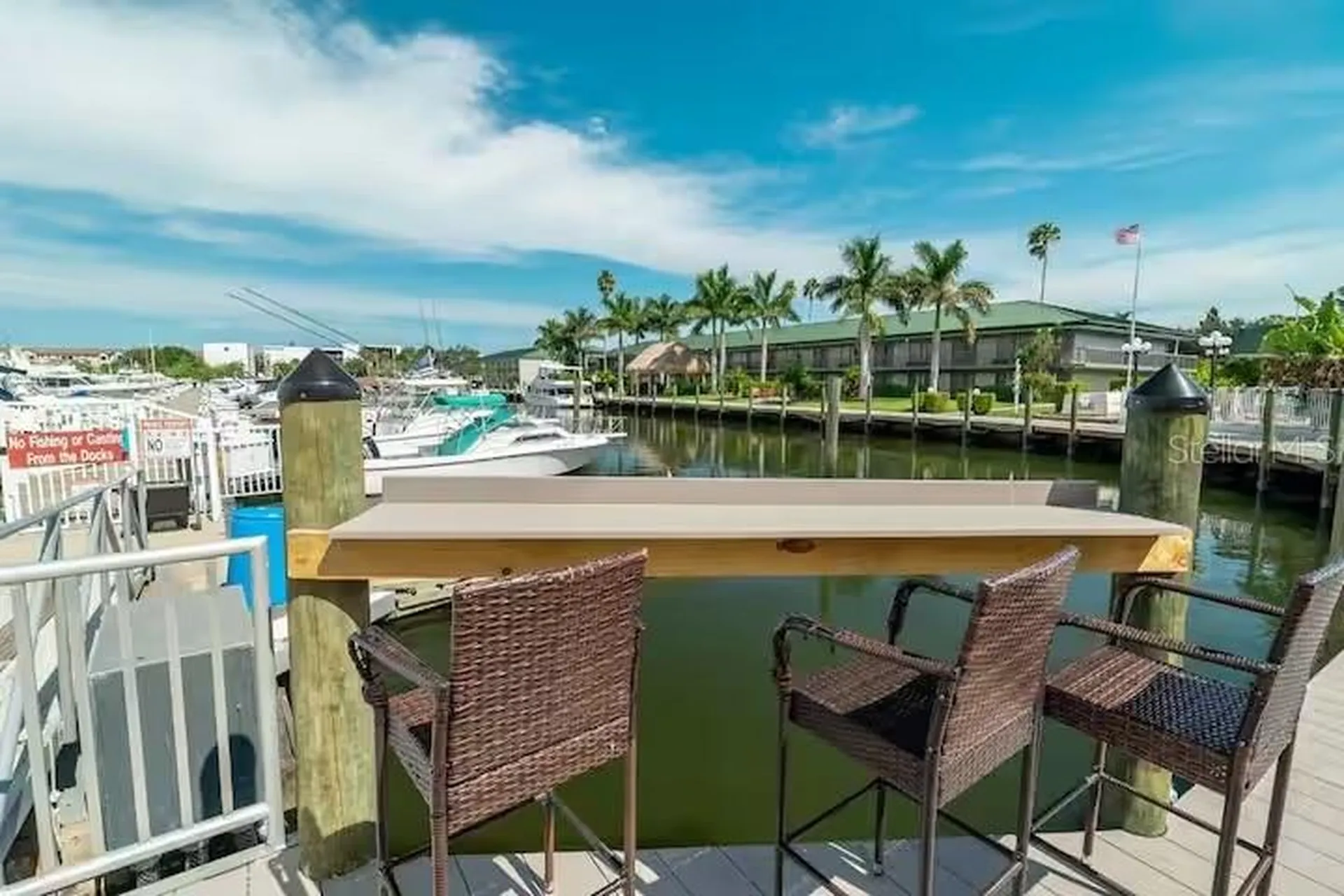 7150 N Tamiami Trail Sarasota FL 34243