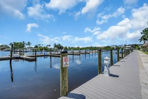 7150 N Tamiami Trail Sarasota FL 34243