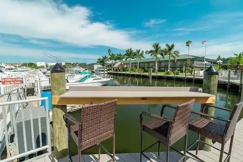 7150 N Tamiami Trail Sarasota FL 34243