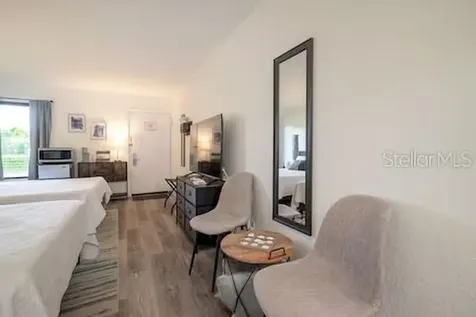 7150 N Tamiami Trail Sarasota FL 34243