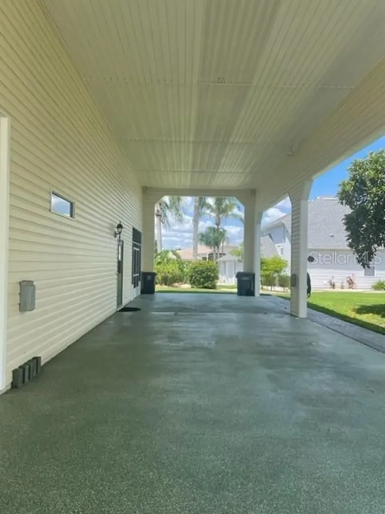 316 Motorcoach Drive S Polk City FL 33868