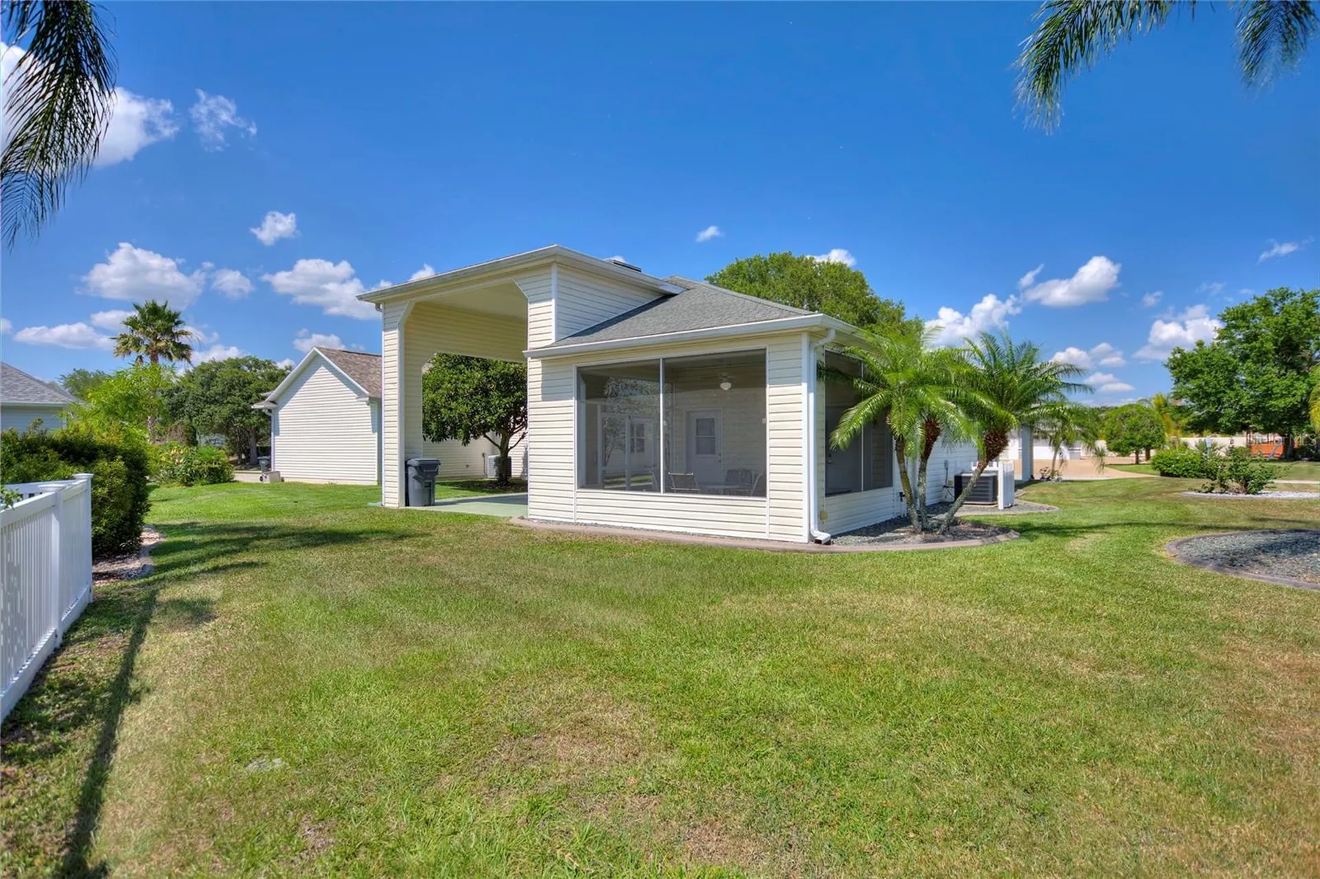 316 Motorcoach Drive S Polk City FL 33868