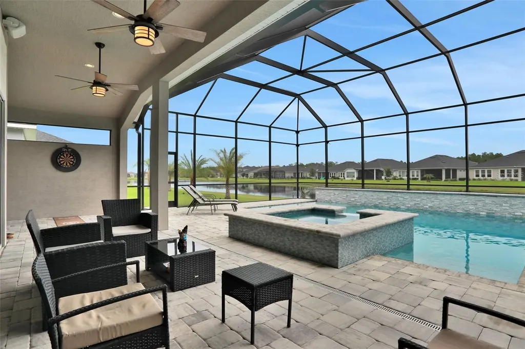 402 Aquamarine Way Daytona Beach FL 32124